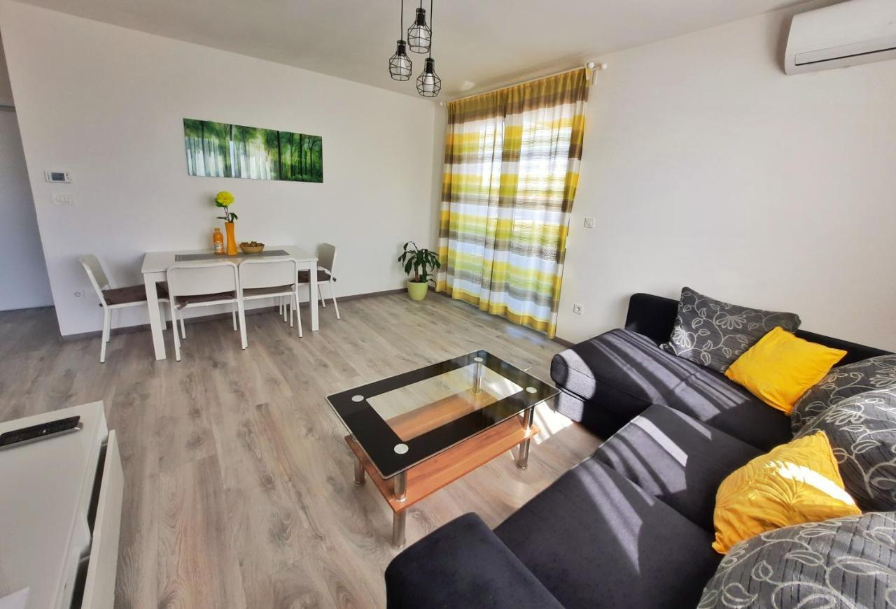 Apartment Mrvica Near The Zagreb Airport Velika Gorica Exterior photo