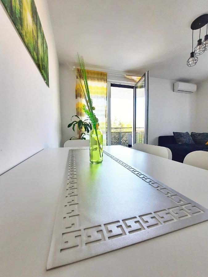 Apartment Mrvica Near The Zagreb Airport Velika Gorica Exterior photo